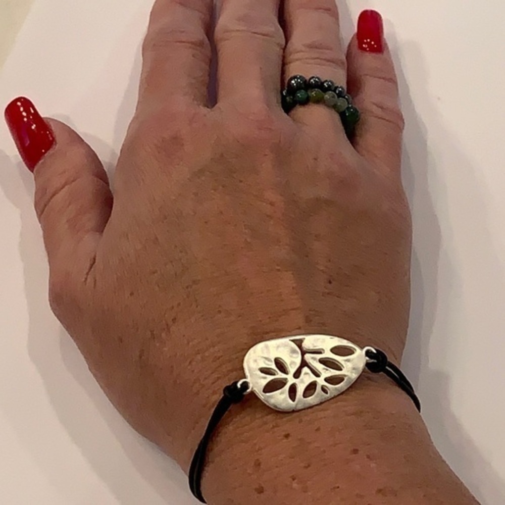 ๐5/25 silver tree of life cord bracelet statement